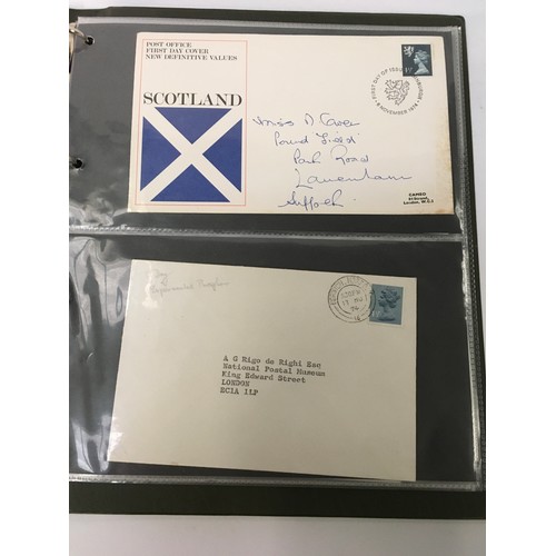 179 - 2 folders of first day covers (Ref 254, 255).