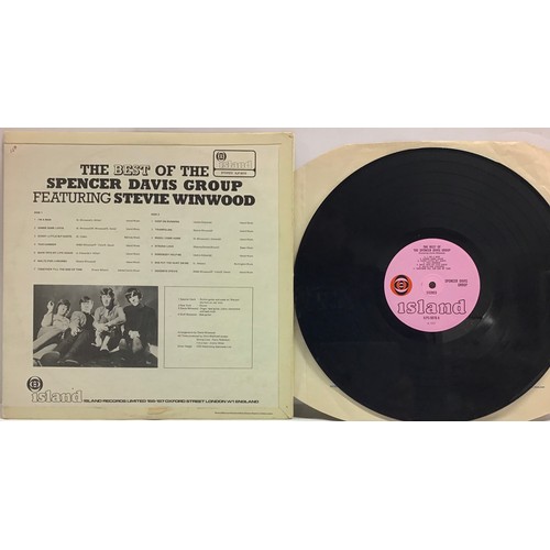 157 - THE SPENCER DAVIS GROUP 'THE BEST OF' VINYL LP. Pressed here on the Pink Island Bullseye label ILPS ... 