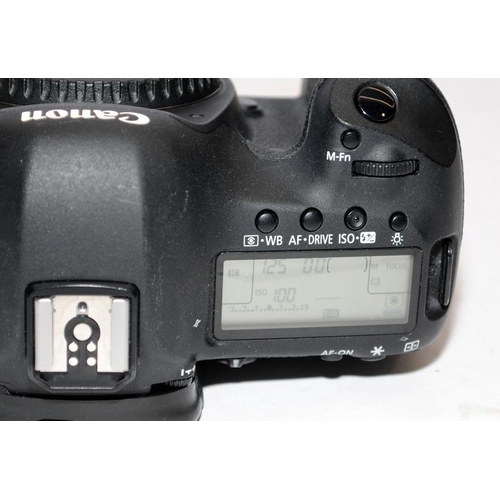 10 - Canon EOS 5D Mark III camera body in black. No battery supplied but has been tested and is working f... 