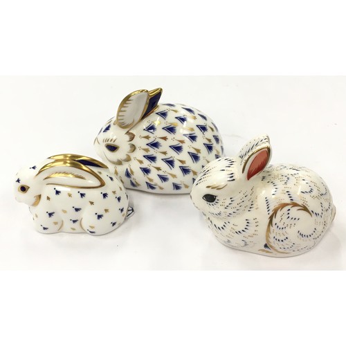 94 - Royal Crown Derby collection of bunny rabbit paperweights (3).