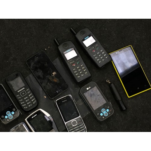 39 - Various mobile phones.