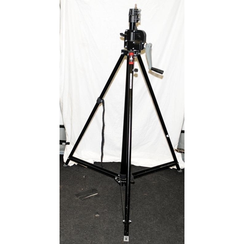 82 - Manfrotto professional quality heavy duty wind up stand. Total extended height approx 2.5m. Model re... 