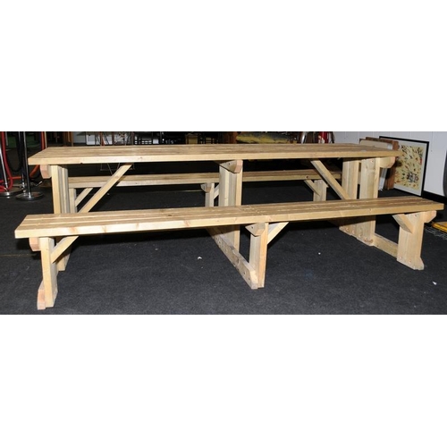 471 - A very large picnic bench 72x241x154cm