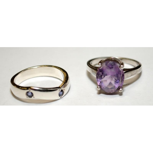 423 - 2 x amethyst .925 silver rings size P 1/2 and Q