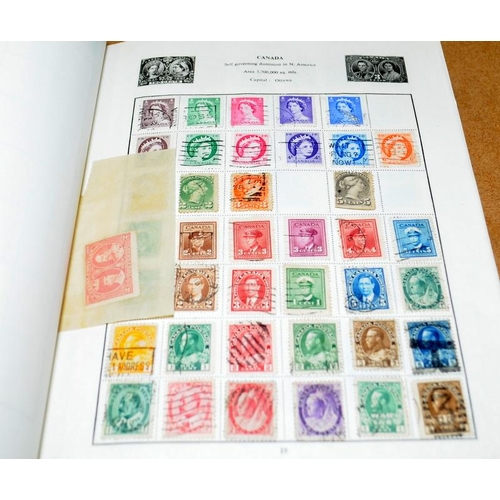 261 - Stamps: 2 x Liberty all world albums