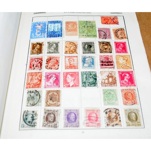 261 - Stamps: 2 x Liberty all world albums