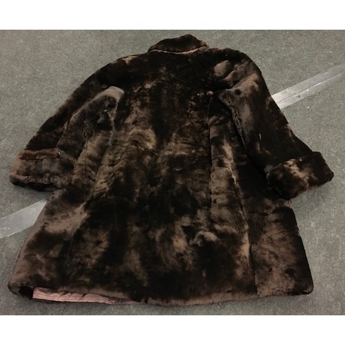 633 - Ladies vintage brown faux fur coat.