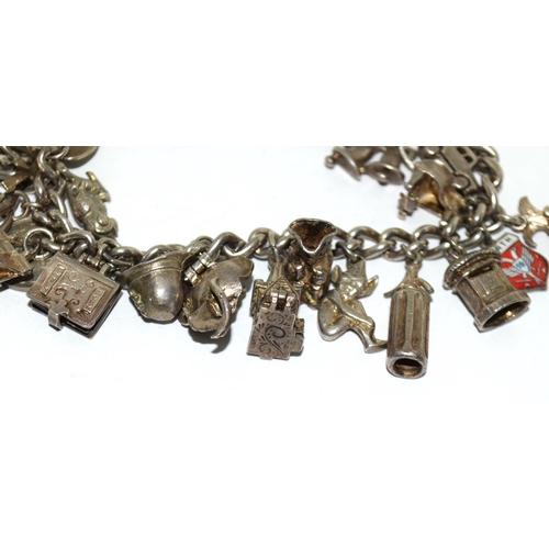 471 - 925 silver charm bracelet and charms approx 20 75g