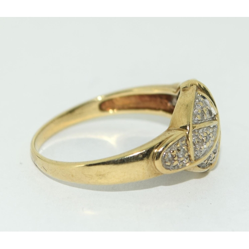 480 - A 9ct Gold Diamond Ring. H/M Dia in Ring. 3.2g. Size S