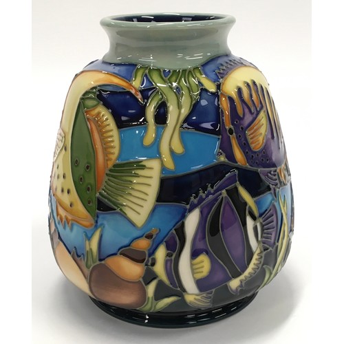 193 - Moorcroft Jean McDougall Martinique vase 1997. 5