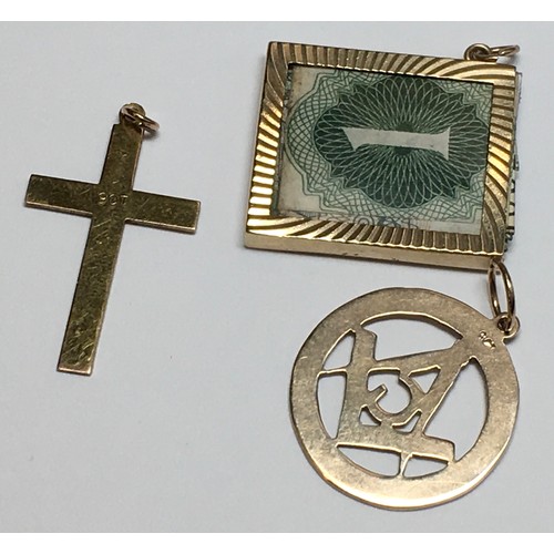 462 - 9ct gold Birmingham 1864 masonic square and compass together with a 9ct gold charm containing an Eli... 