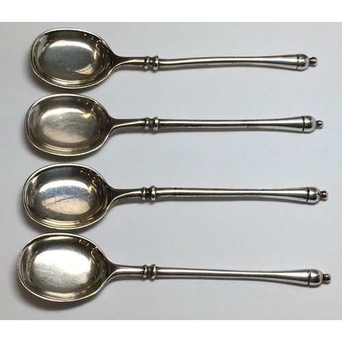 371 - Set of four silver coffee/salt spoons - Scottish 1939 by Edward & Son 33.5g total weight.