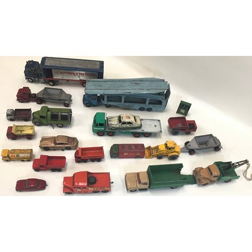 100 - Collection of various die cast vechicles made by Dinky and Matchbox including a James Bond 007 Aston... 