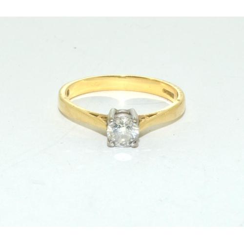 413 - Diamond solitaire 0.40ct in 18ct 3.0g ring with certificate Size O.