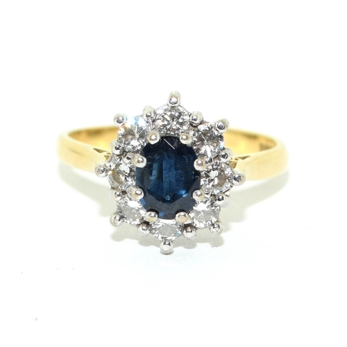 536 - Princess Diana style diamond/sapphire 18ct gold ring Size O.