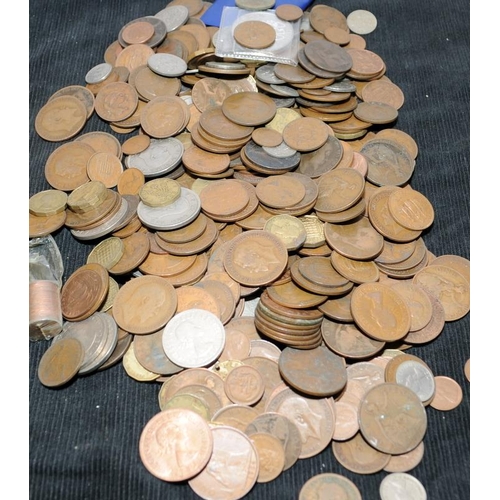 180 - Large quantity of vintage GB coins