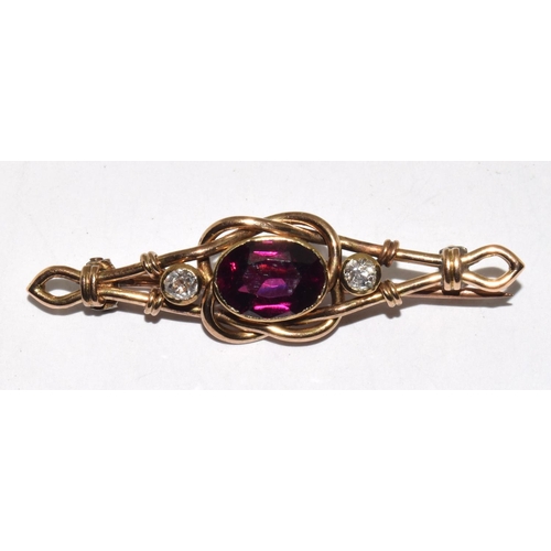 419 - 2 x 9ct gold Amethyst  brooches 1 has Diamond either side 7g