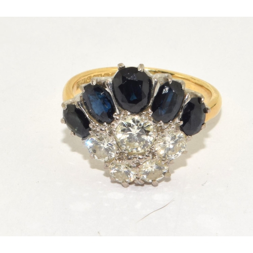 476 - 18ct gold ladies Diamond and Sapphire ring approx 0.75ct diamond and 1ct sapphire  size P