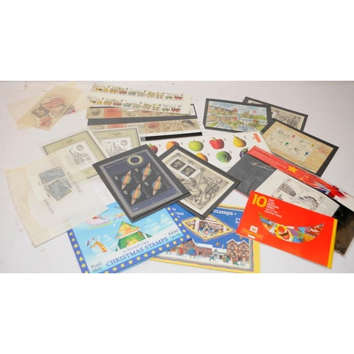 204 - Mixed lot of Stamps, including a number of unused 1st Class, First Day covers. a large quantity of v... 