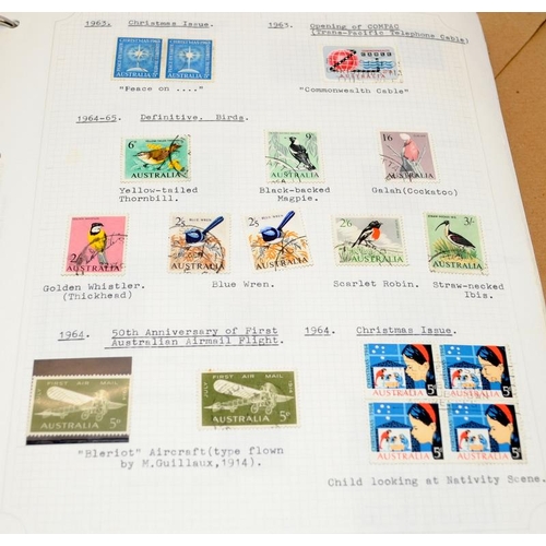 208 - 5 albums featuring stamps from Australia and New Zealand. This is a well presented collection with e... 