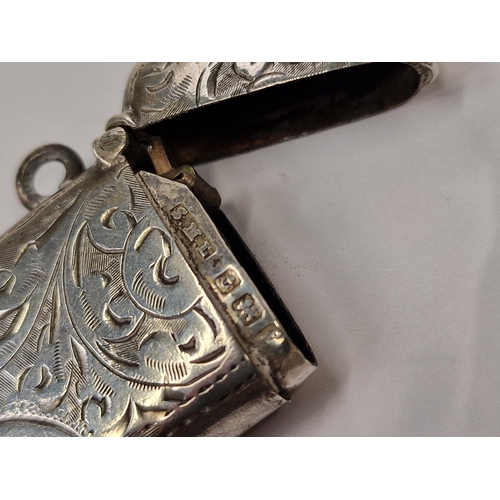 490 - Silver hallmarked vinaigrette Birmingham 1911 together with a small silver hallmarked vesta case Bir... 