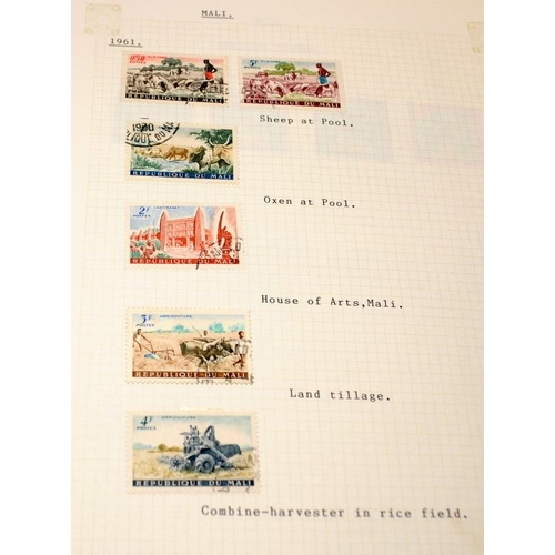 219 - Collection of postage stamps, mainly issued by countries from the African continent. 8 albums in tot... 