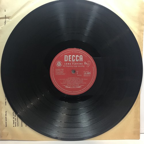 60 - THE ROLLING STONES VINYL LP’s X 2. First we have a copy of their self titled Album on unboxed Decca ... 