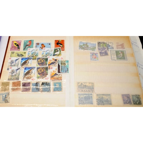 226 - Large collection if world stamps contained within 8 albums and stockbooks. Generally well presented.... 