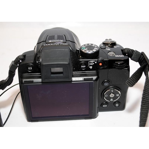 236 - Nikon Coolpix P500 12.1MP superzoom digital camera, c/w user guide, 2 x battery, mains charger cable... 