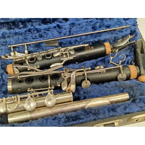 118 - Yamaha YCL-250 clarinet in case.