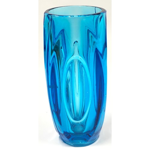 74 - Three items of glassware to include Sklo blue vase.