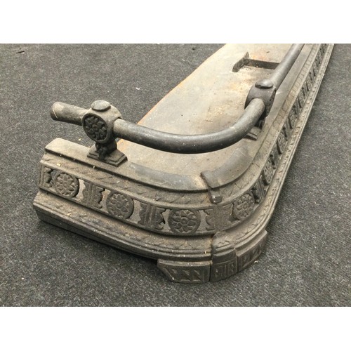 295 - Cast iron fire grate with raised foot bar 120 cm long