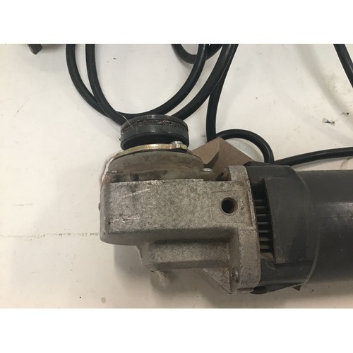 136 - A Black & Decker angle grinder. (H32)