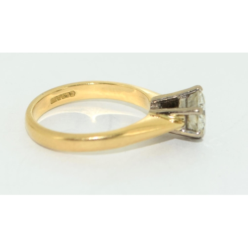 495 - A moissanite diamond ring approx 1.00ct in 18ct gold, 4.3g Size K