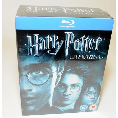 297 - Harry Potter signature collection of books in gift set c/w Harry Potter complete collection on Blu-R... 