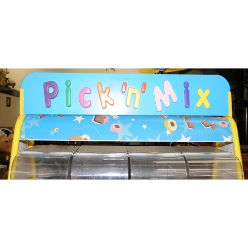 338 - Large freestanding Pick'n'Mix point of sale stand. 174cms tall