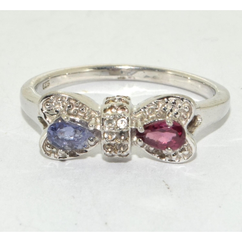 521 - Tanzanite/tourmaline w/g 925 silver bow ring Size R 1/2.