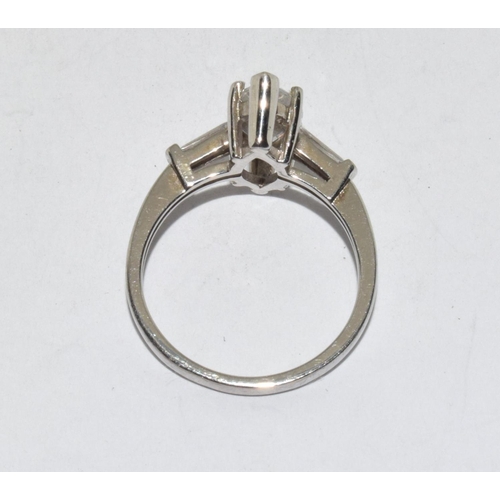 446 - A 925 silver and CZ ring, Size P.