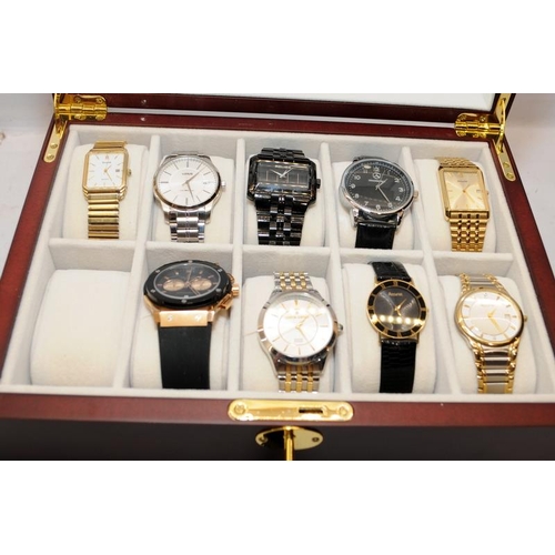 269 - Quality lockable watch display/storage box with space for storing up to 20 watches. Lot includes 9 g... 