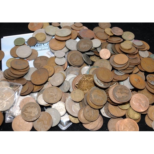 39 - Tub of GB coins