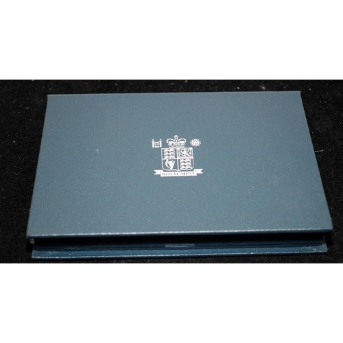 42 - Royal Mint 1971 coin set together with 1999 proof coin set