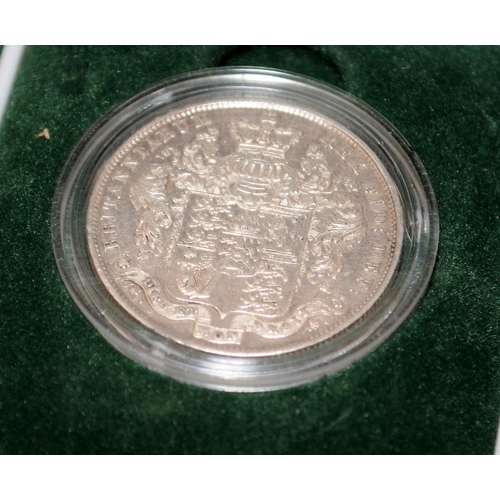 43 - 1825 Half Crown together with 1902 Edward VII Crown coin