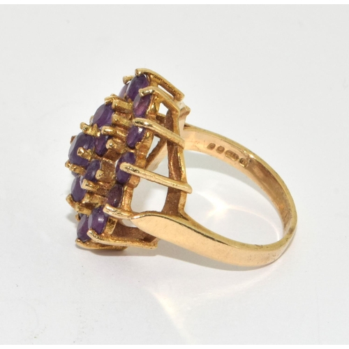 166 - 9ct gold ladies Amethyst round cluster cocktail ring 6.2g size O