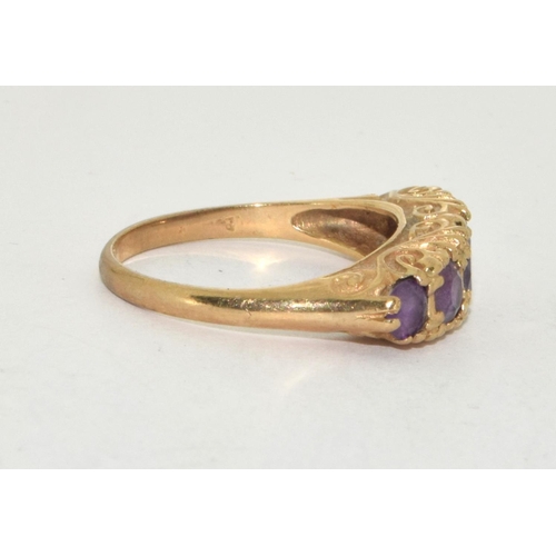 361 - 9ct gold vintage amethyst 5 stone gypsy ring (2.9g) size K