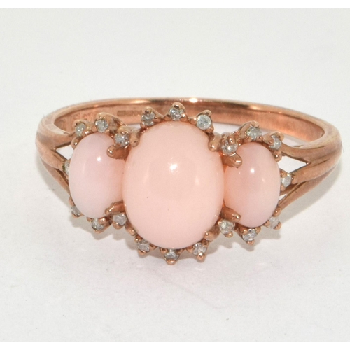 405 - 9ct rose gold ladies 3 stone opal and diamond ring size U