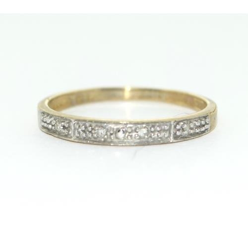 135 - 9ct gold ladies Diamond half eternity ring H/M dia in side the ring size O