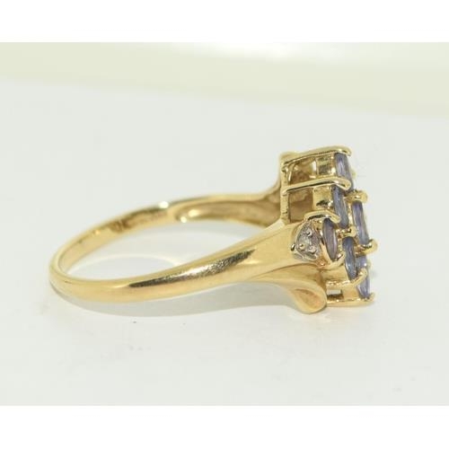 228 - 9ct gold ladies Diamond and Tanzanite lozenge shape ring 3.1g size S