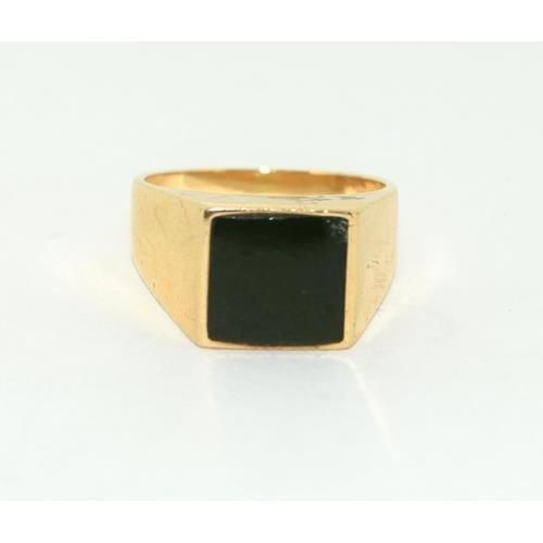 255 - 14ct gold gents square face signet ring 6g size L