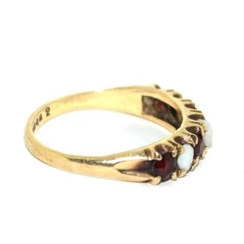 187 - 9ct gold ladies Opal and Garnet half eternity ring set with cabochon opals size N