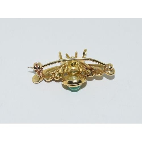 349 - 18ct gold Diamond and Emerald bug brooch 6.1g